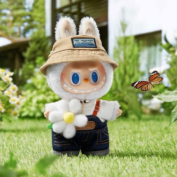 Pop Mart Labubu The Monsters Fall in Wild Vinyl Plush Doll – Authentic & Sealed - Picture 9 of 10